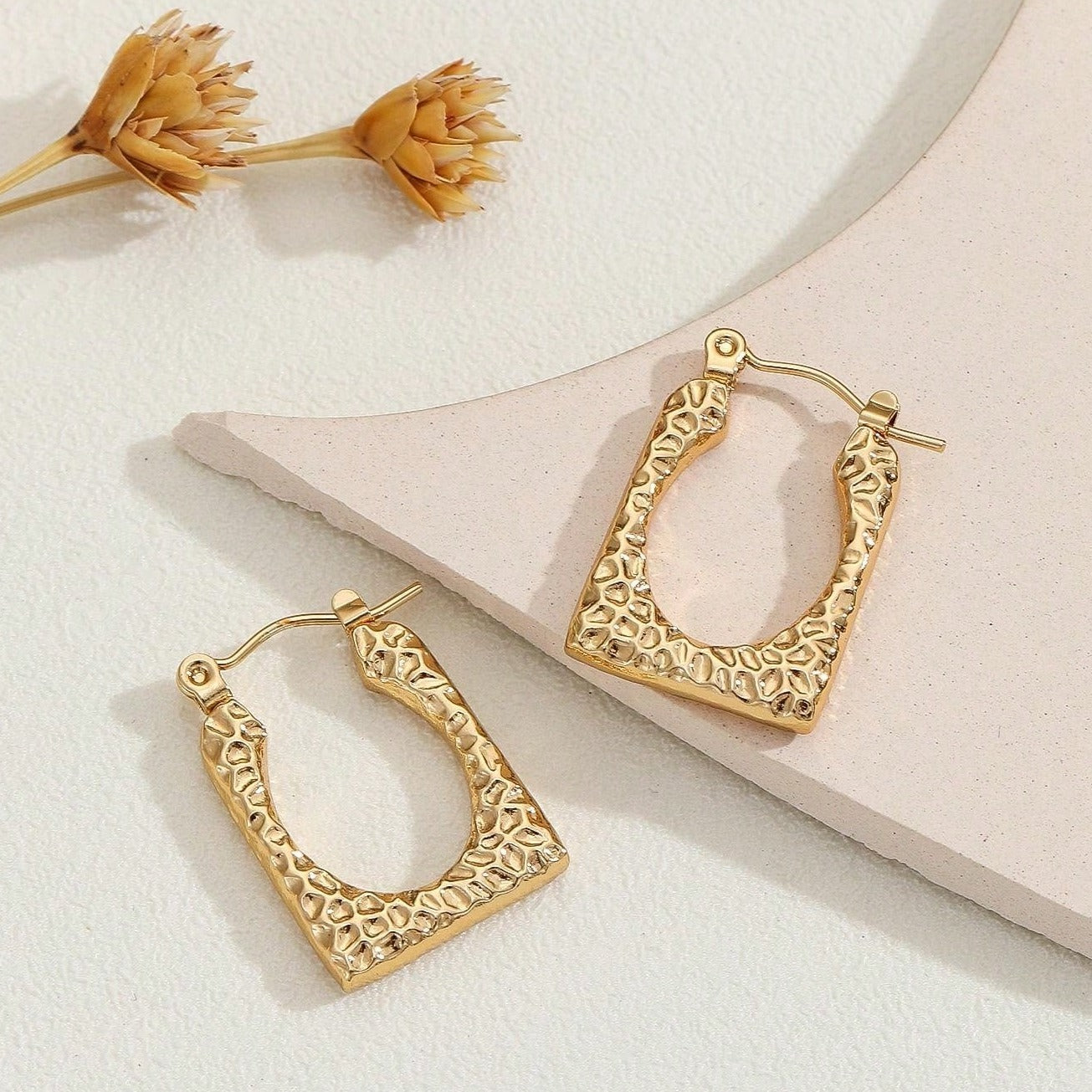 Shop now for online jewelry in the UAE at Hoops & Huggies!