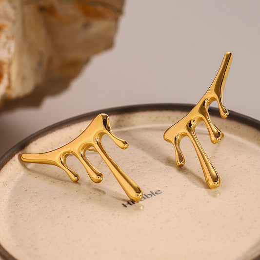 Serene Stud Earring